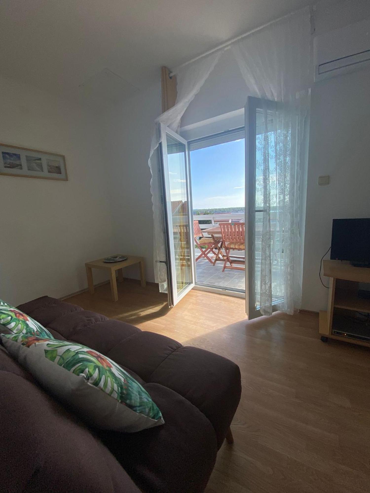 Apartments Olea Rab Town Exterior foto